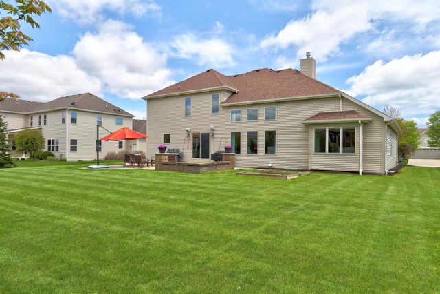 9920 50th AVENUE, Pleasant Prairie, WI 53158