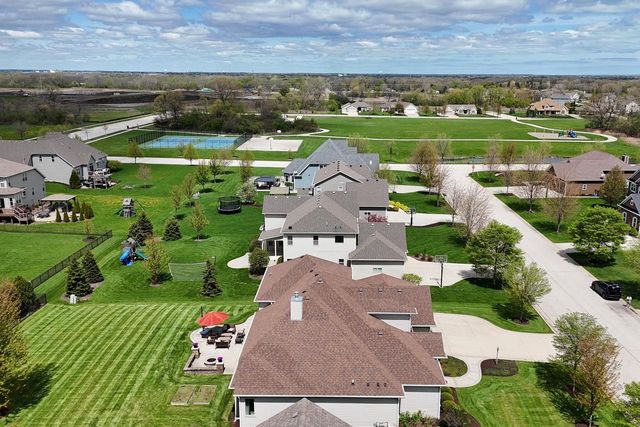 9920 50th AVENUE, Pleasant Prairie, WI 53158