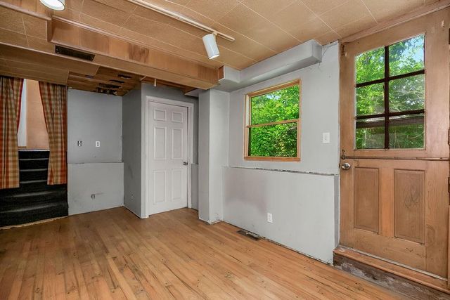 3718 W 52nd Terrace, Roeland Park, KS 66205