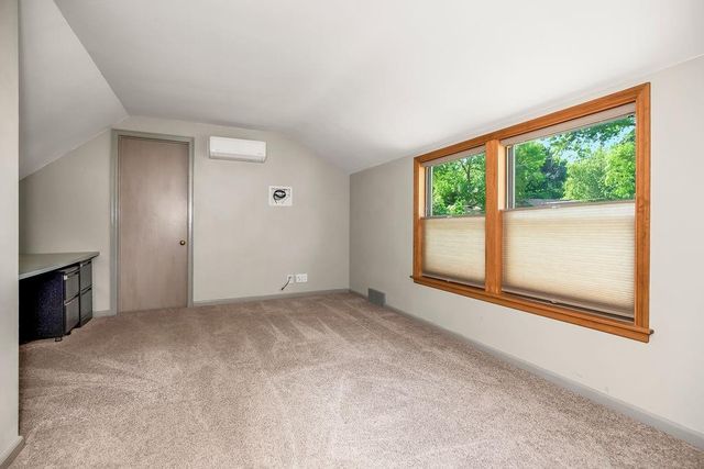 3718 W 52nd Terrace, Roeland Park, KS 66205
