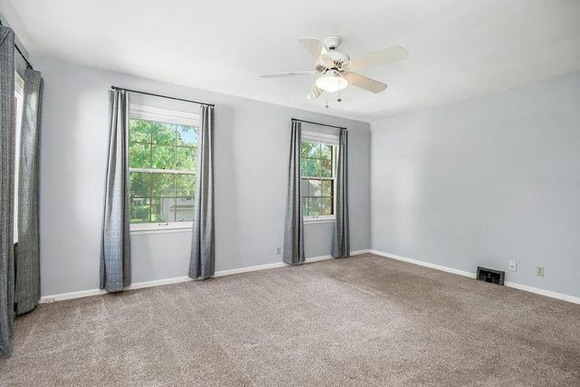 3718 W 52nd Terrace, Roeland Park, KS 66205