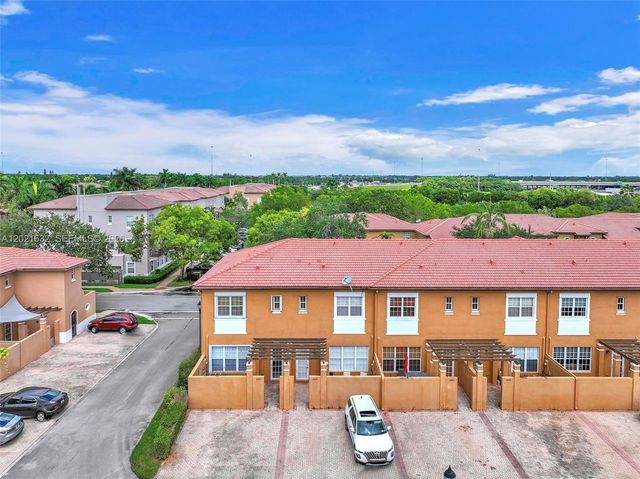 14634 SW 5th St 1-5, Pembroke Pines, FL 33027