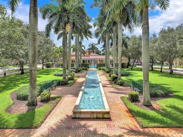 14634 SW 5th St 1-5, Pembroke Pines, FL 33027