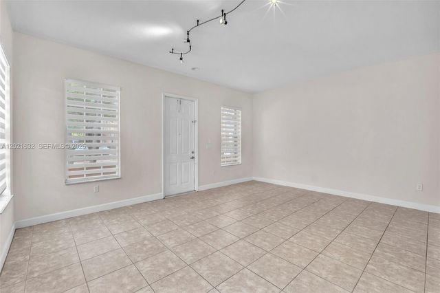 14634 SW 5th St 1-5, Pembroke Pines, FL 33027