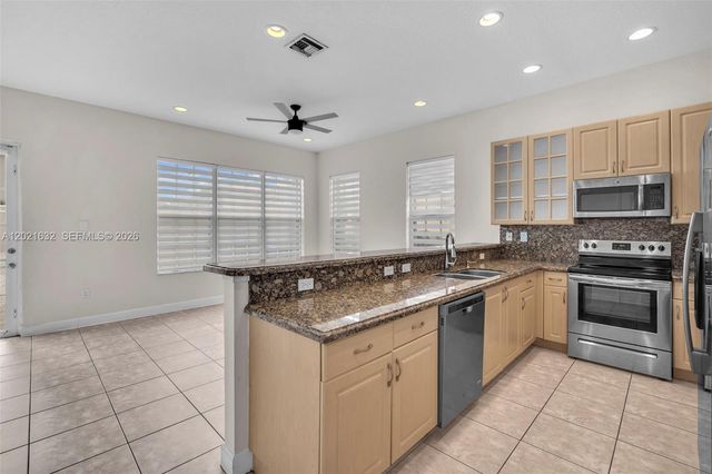 14634 SW 5th St 1-5, Pembroke Pines, FL 33027