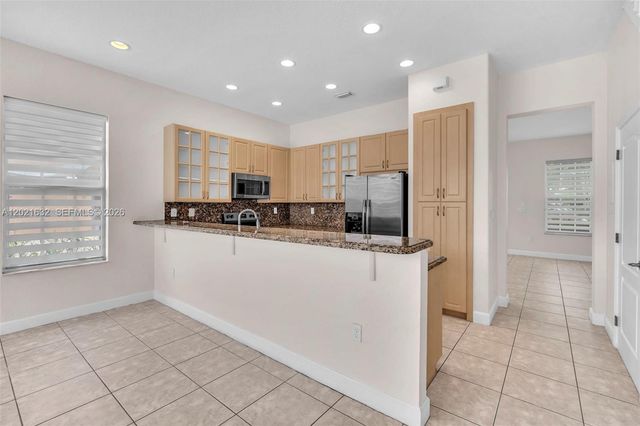 14634 SW 5th St 1-5, Pembroke Pines, FL 33027