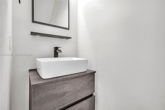 14634 SW 5th St 1-5, Pembroke Pines, FL 33027