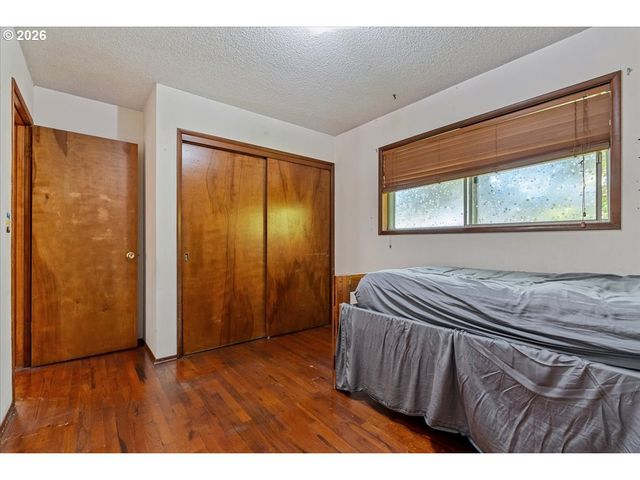 12055 Sw BRUCE Ln, Beaverton, OR 97008