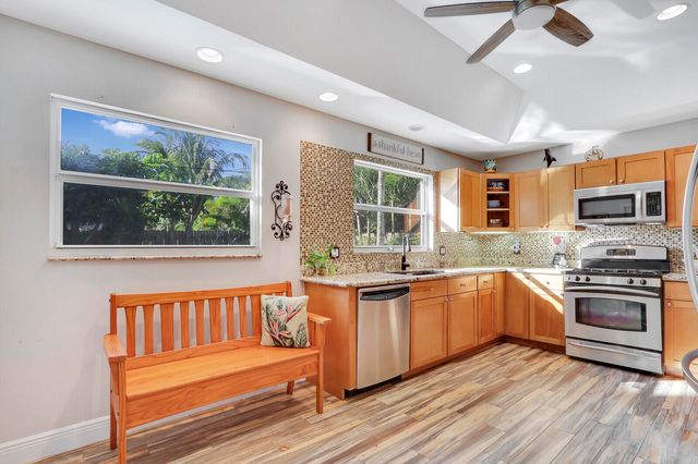 5140 LAIRD Lane, Jupiter, FL 33458