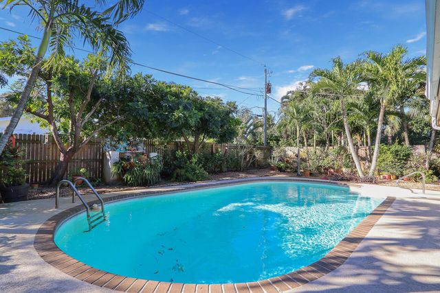 5140 LAIRD Lane, Jupiter, FL 33458