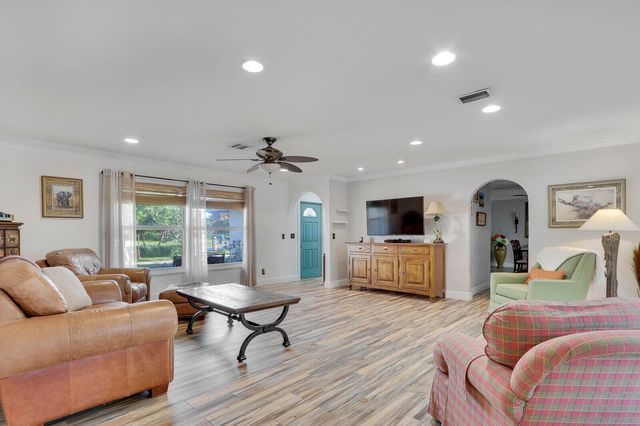 5140 LAIRD Lane, Jupiter, FL 33458