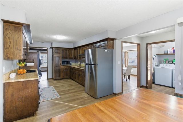 8828 Laurel Avenue, Kansas City, MO 64138