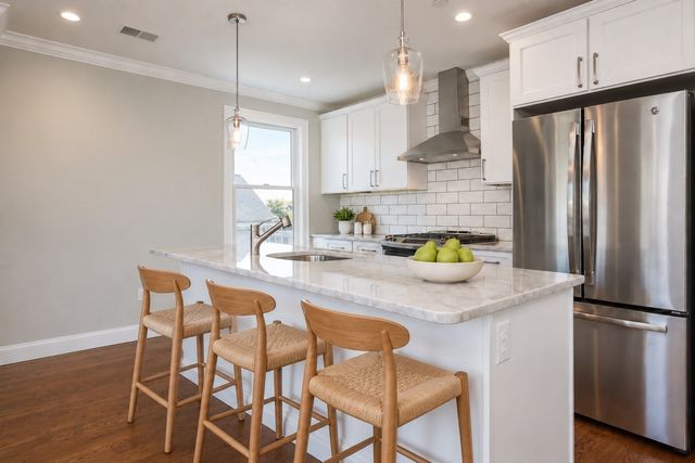 660 Somerville Ave 2, Somerville, MA 02143