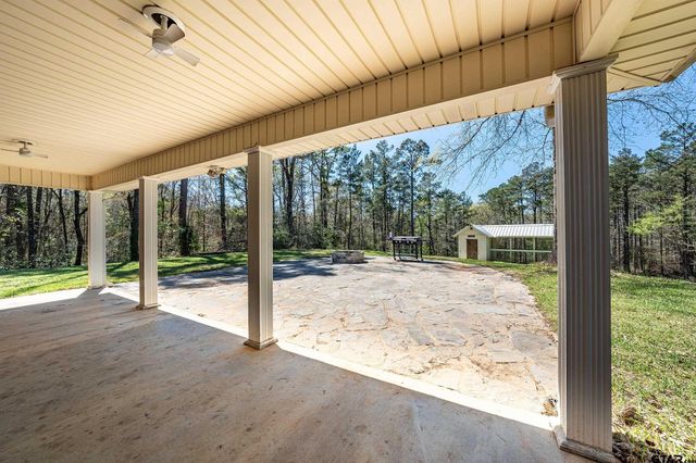 3481 N Loop 343, Rusk, TX 75785