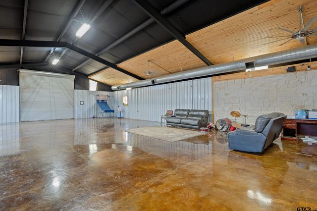 3481 N Loop 343, Rusk, TX 75785