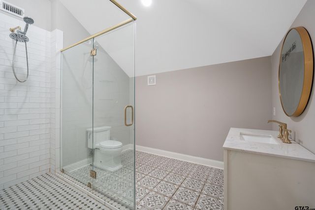 3481 N Loop 343, Rusk, TX 75785