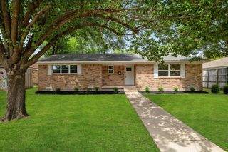 5835 Sunnywood Drive, Dallas, TX 75228