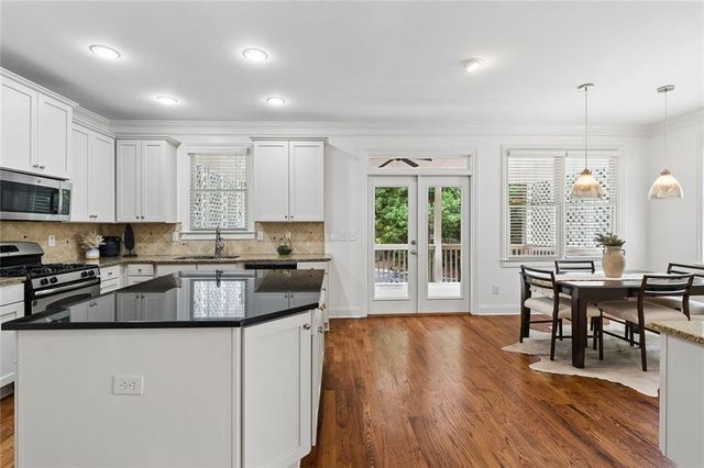 1634 Gilstrap Lane NW, Atlanta, GA 30318