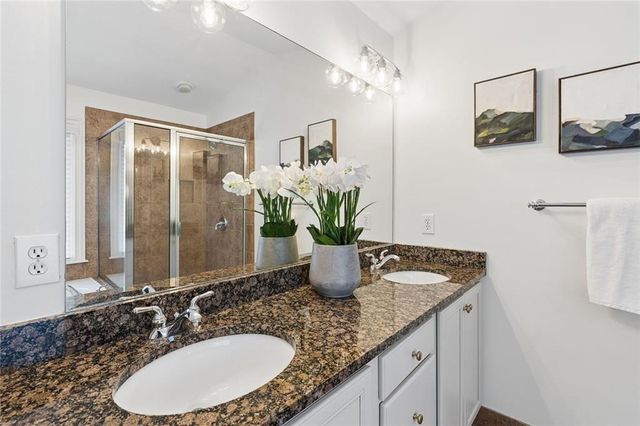 1634 Gilstrap Lane NW, Atlanta, GA 30318
