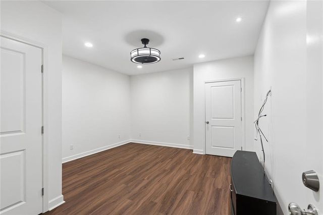 1634 Gilstrap Lane NW, Atlanta, GA 30318
