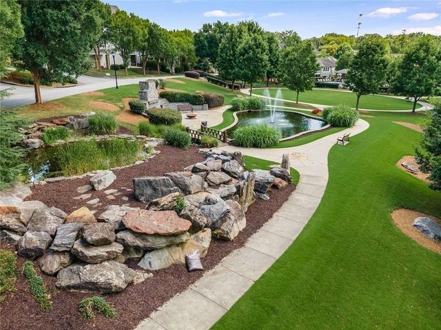 1634 Gilstrap Lane NW, Atlanta, GA 30318
