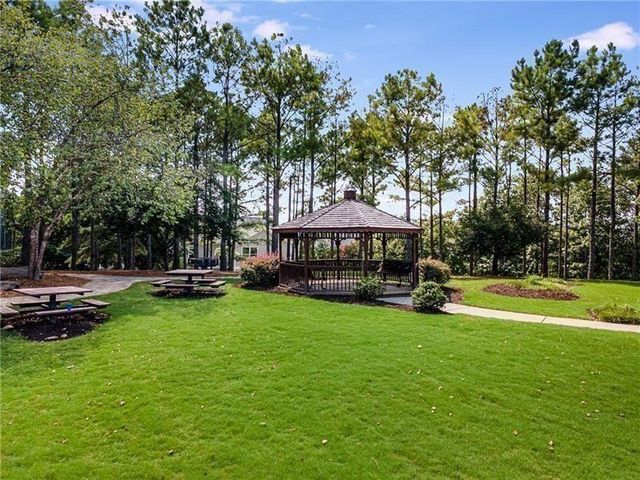 1634 Gilstrap Lane NW, Atlanta, GA 30318