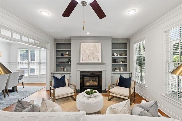 1634 Gilstrap Lane NW, Atlanta, GA 30318