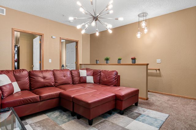 1776 Maryland Avenue E 105, Saint Paul, MN 55106