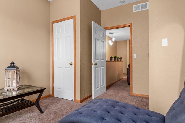 1776 Maryland Avenue E 105, Saint Paul, MN 55106