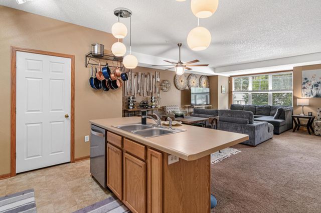1776 Maryland Avenue E 105, Saint Paul, MN 55106