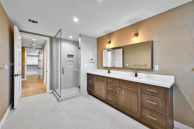 13637 Deering Bay Drive 261, Coral Gables, FL 33158