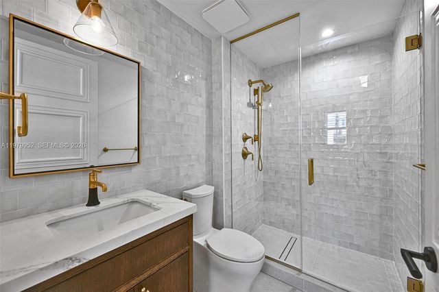 13637 Deering Bay Drive 261, Coral Gables, FL 33158