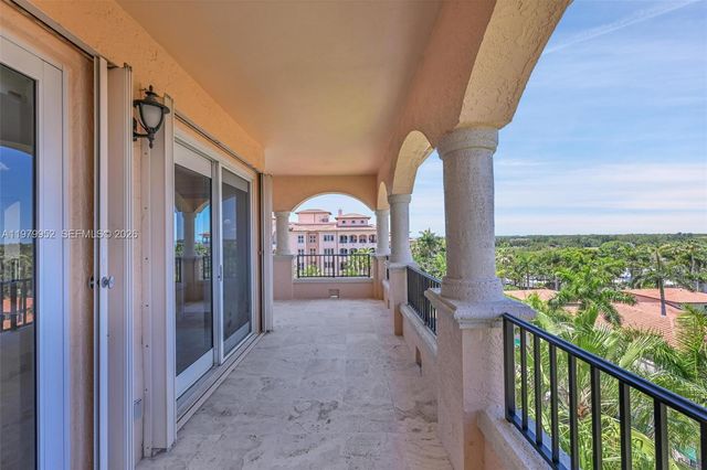 13637 Deering Bay Drive 261, Coral Gables, FL 33158