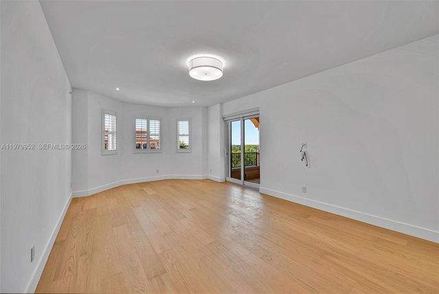 13637 Deering Bay Drive 261, Coral Gables, FL 33158