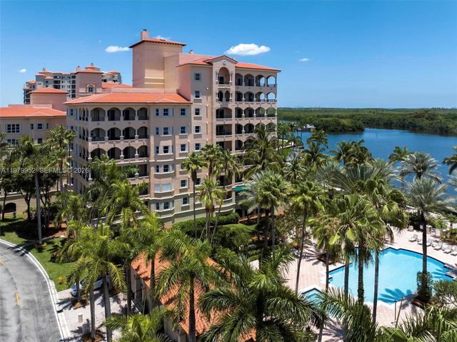 13637 Deering Bay Drive 261, Coral Gables, FL 33158
