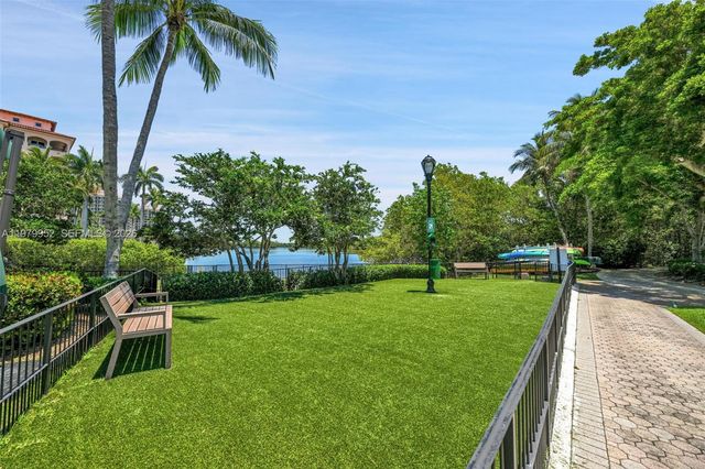 13637 Deering Bay Drive 261, Coral Gables, FL 33158