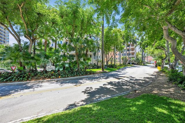 13637 Deering Bay Drive 261, Coral Gables, FL 33158