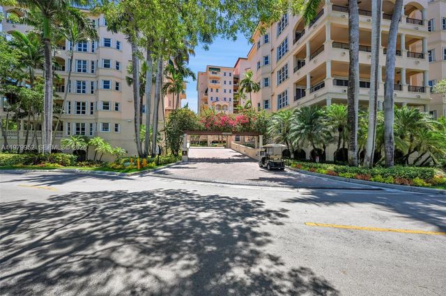 13637 Deering Bay Drive 261, Coral Gables, FL 33158