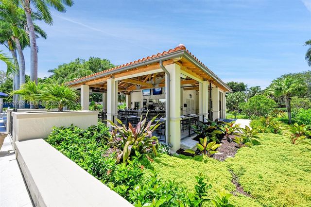 13637 Deering Bay Drive 261, Coral Gables, FL 33158