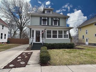519 Palace Street, Aurora, IL 60506