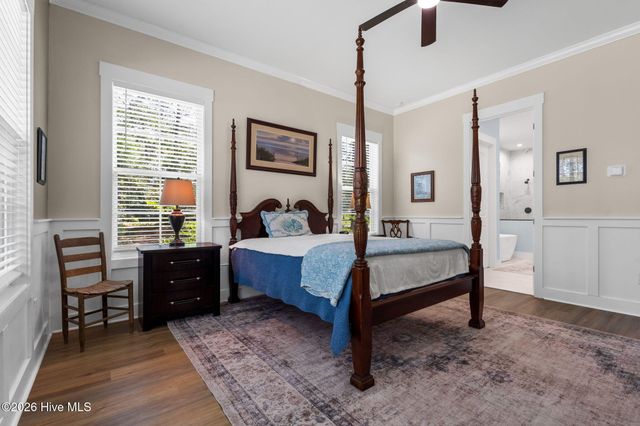 1220 N Middleton Drive NW, Calabash, NC 28467