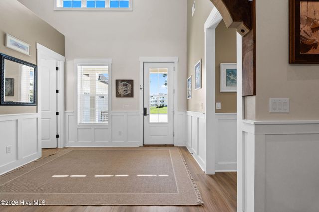 1220 N Middleton Drive NW, Calabash, NC 28467