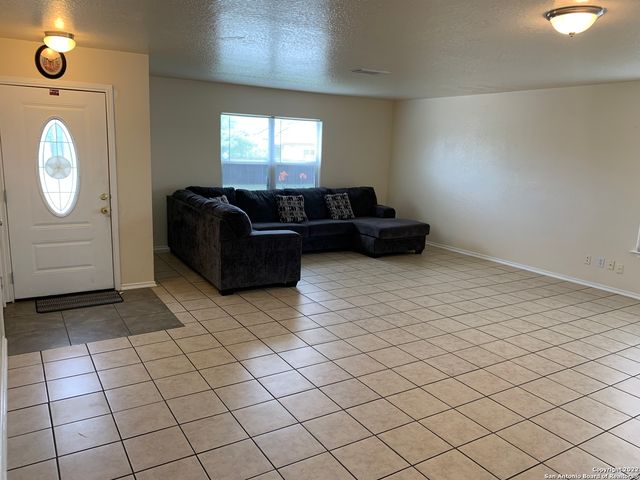 5006 CORAL FLOUNDER, San Antonio, TX 78244