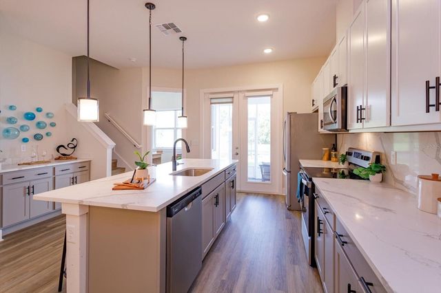 1430 BROOKDALE COURT, Oviedo, FL 32765