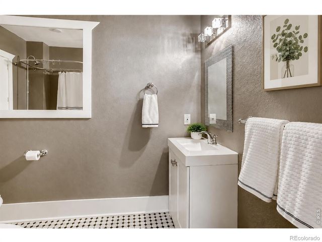 1866 S Lincoln Street, Denver, CO 80210