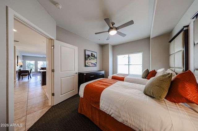 5450 E DEER VALLEY Drive 3172, Phoenix, AZ 85054