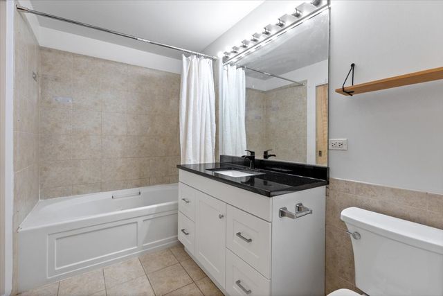 1720 S Michigan Avenue 805, Chicago, IL 60616