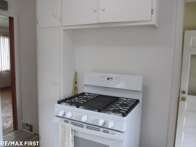 22628 O'Connor Street, St Clair Shores, MI 48080