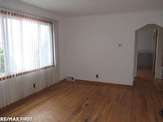 22628 O'Connor Street, St Clair Shores, MI 48080