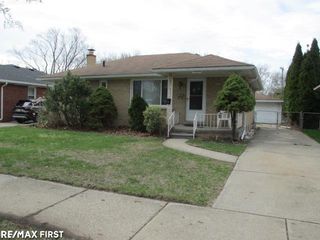 22628 O'Connor Street, St Clair Shores, MI 48080